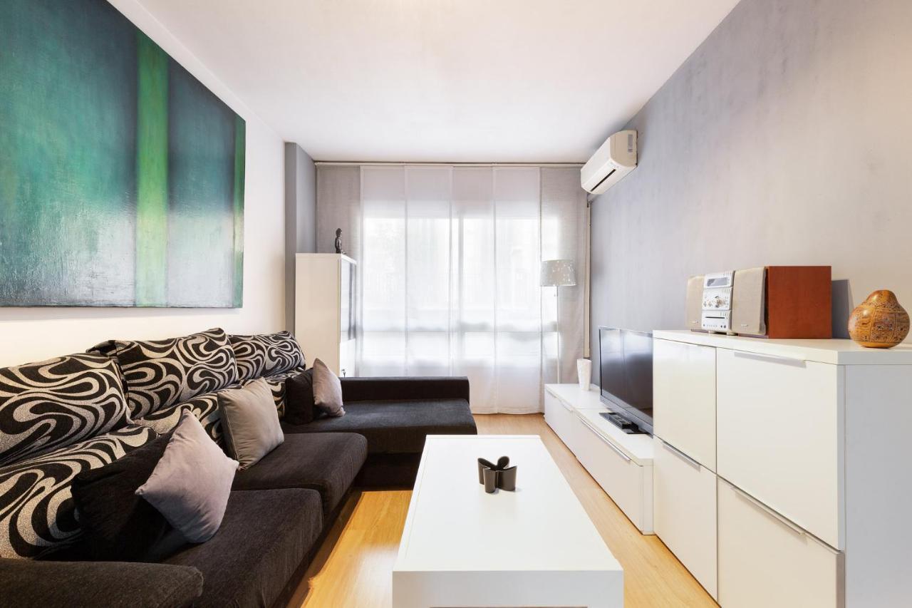 Stay U-Nique Apartments Radas II Barcelona Ngoại thất bức ảnh